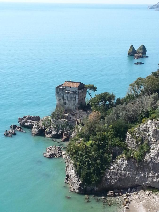 Bed and Breakfast Il Covo Delle Civette Vietri Exterior foto